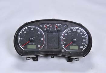 çıkma volkwagen parça- polo 2006 kilometre saati 